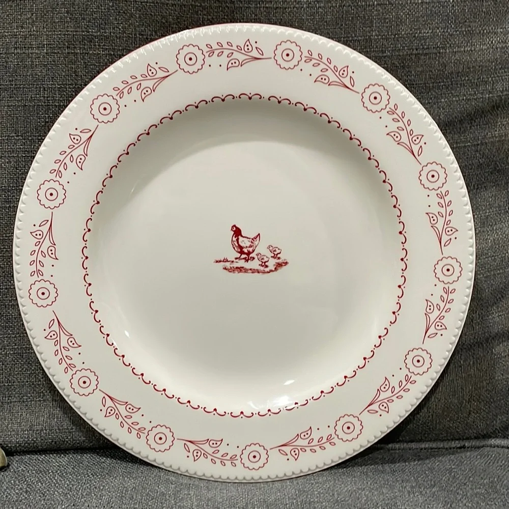 Country Living White with Red Trim Chicken and Chicks 11” Plate Hens and Chicks